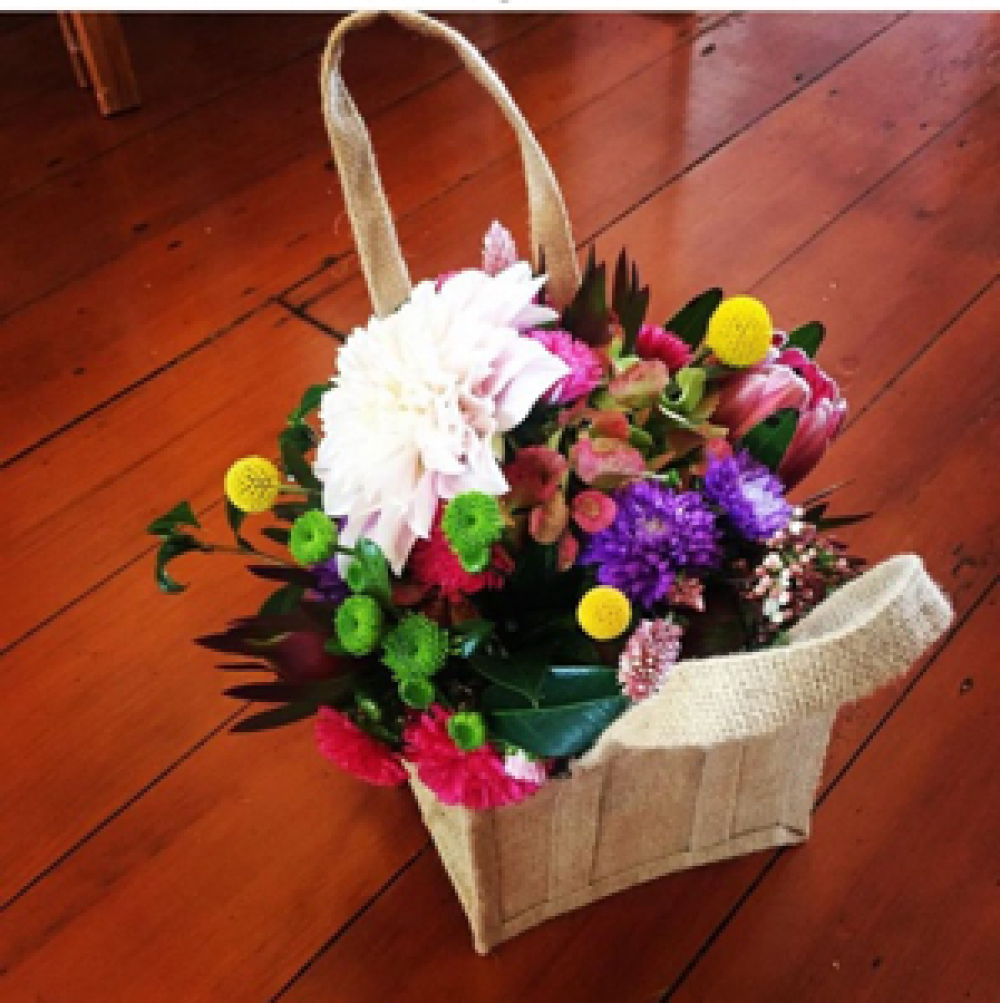 Posy in hessian bag Product Image